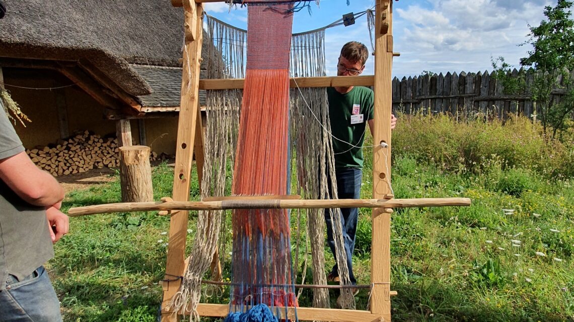 26.07.2020 – Vom Schaf zum Stoff zur Kleidung (Lauresham)